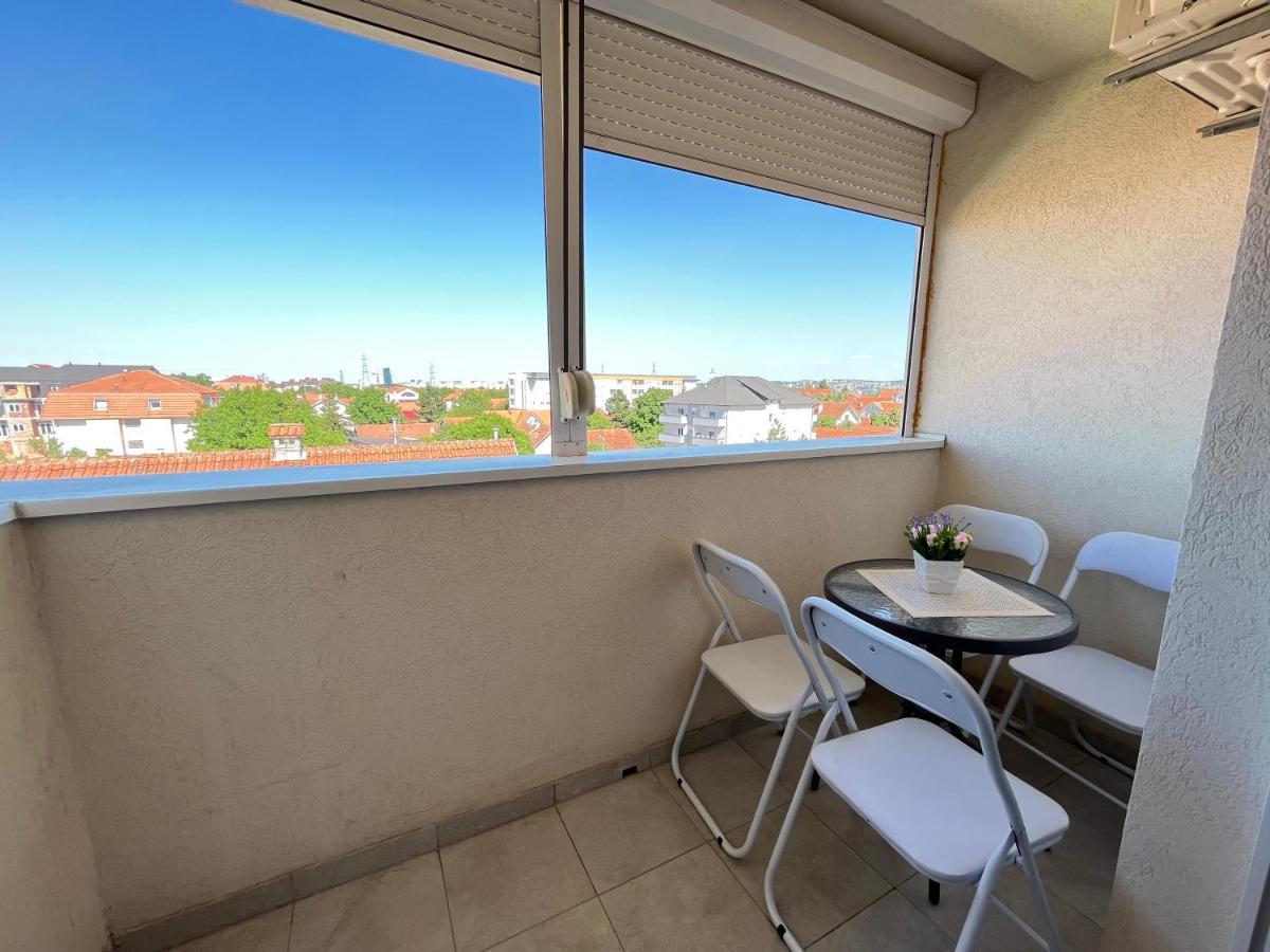 Nbg Hills Apartments Beograd Eksteriør billede