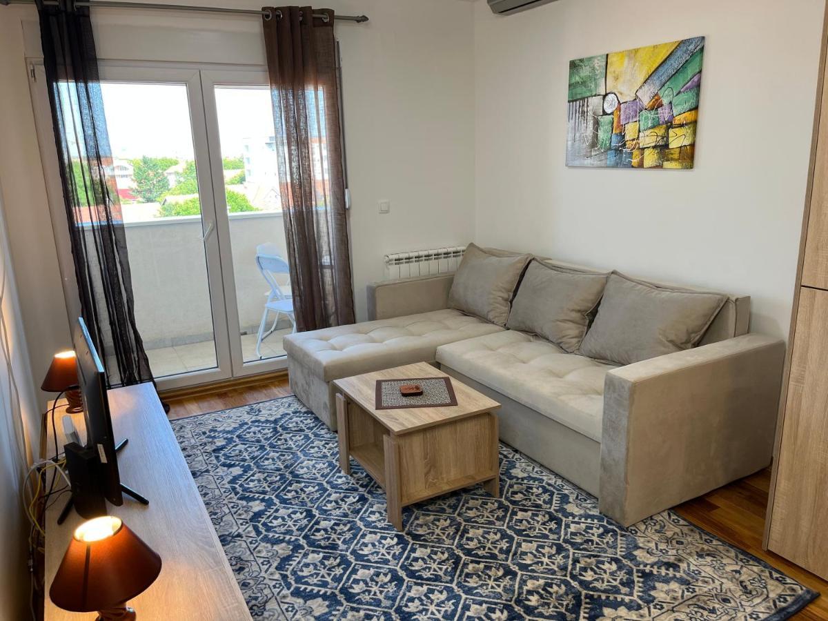 Nbg Hills Apartments Beograd Eksteriør billede