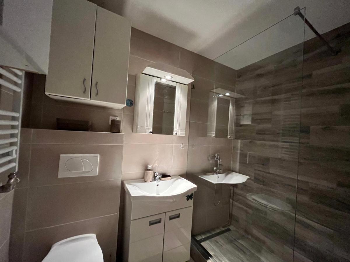 Nbg Hills Apartments Beograd Eksteriør billede