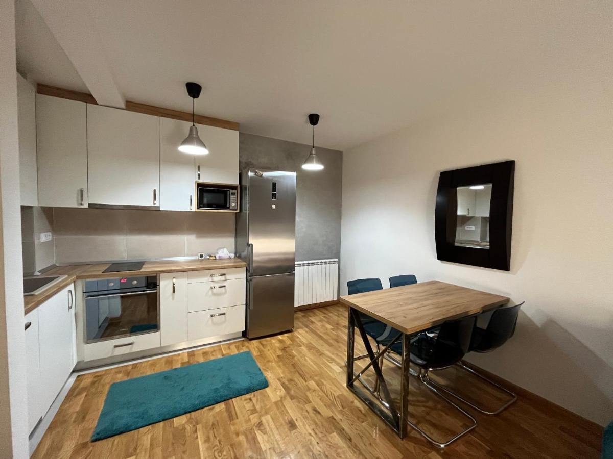 Nbg Hills Apartments Beograd Eksteriør billede