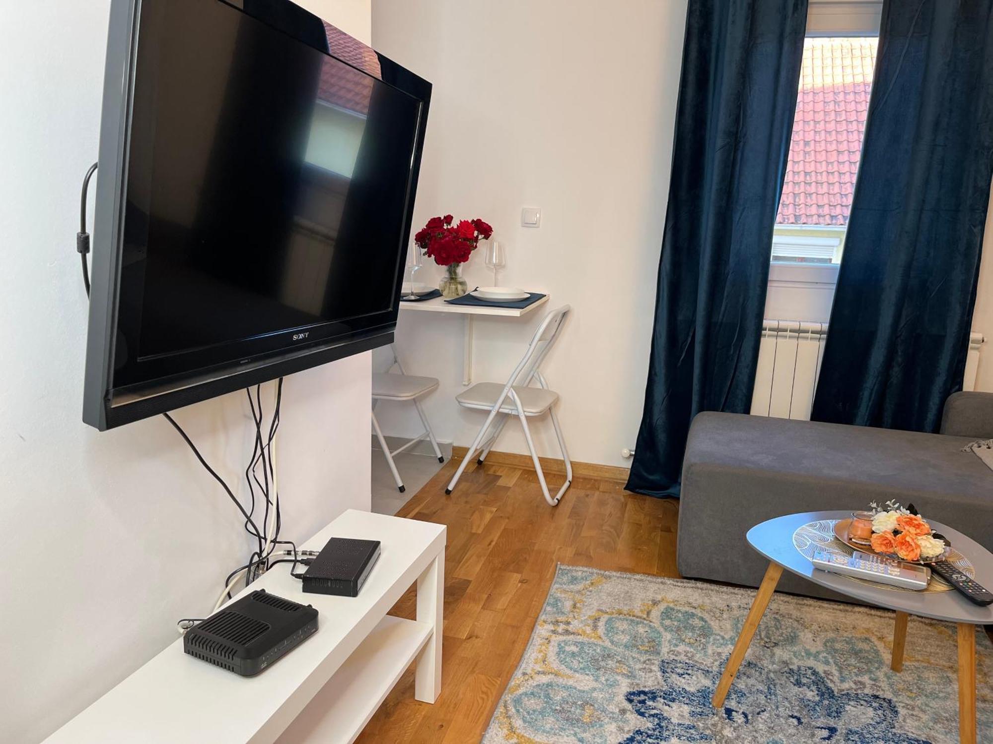 Nbg Hills Apartments Beograd Eksteriør billede
